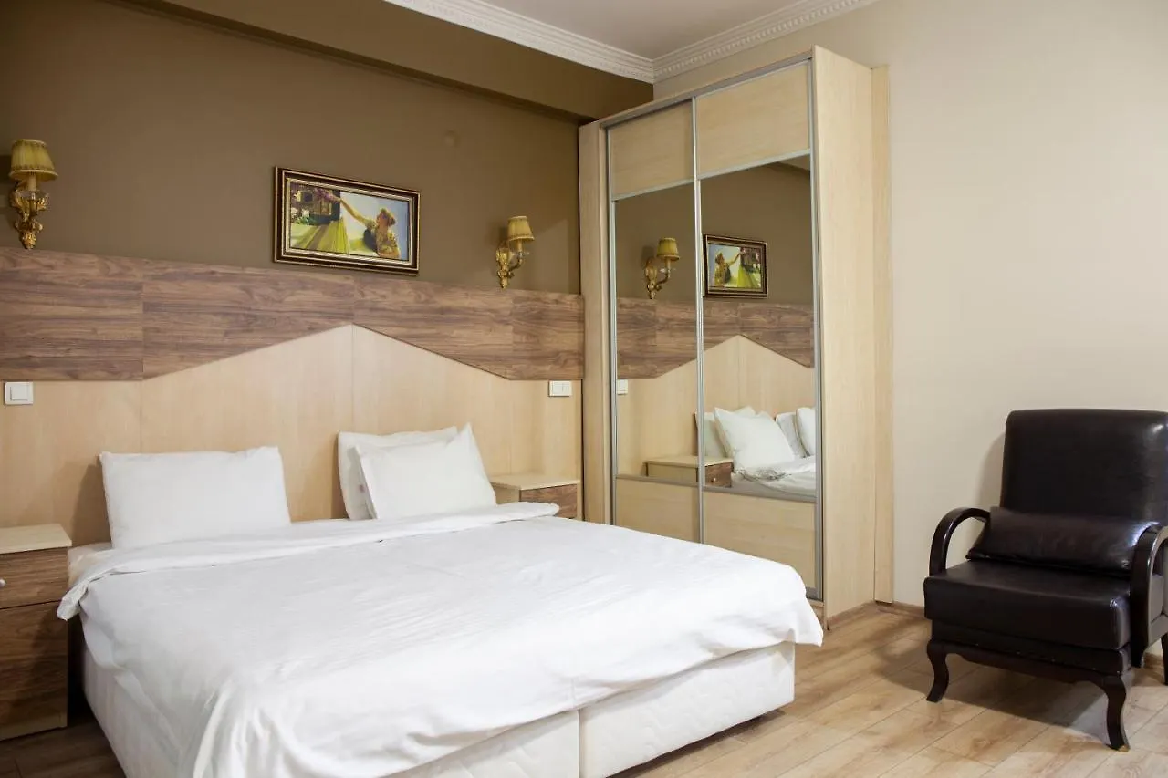 Sheriff Royal Suite Istanbul 2*,